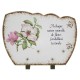 Plaque funéraire en pierre de lave couleur blanche et tour marron avec fleurs