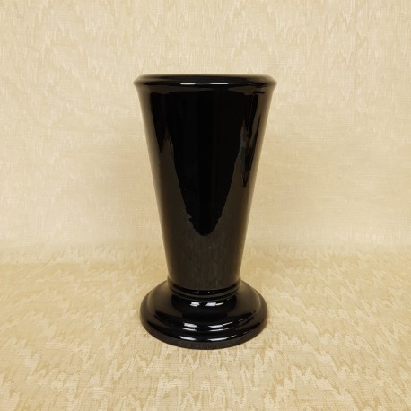 Vase funéraire noir